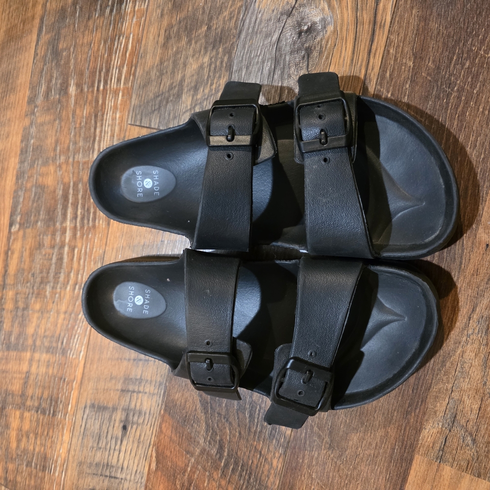 Shade & Shore Black Sandals